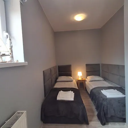 Obok Ruin Apartament *
