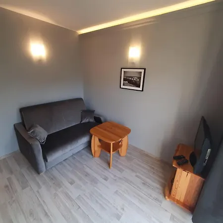 Obok Ruin Apartament